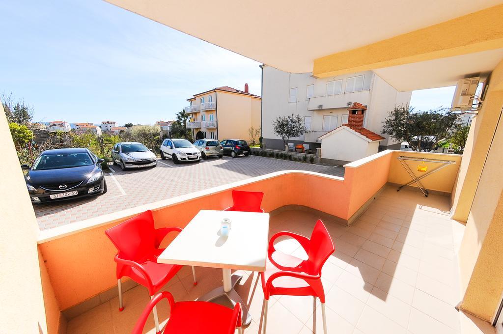 Apartments Rajic Сплит Экстерьер фото