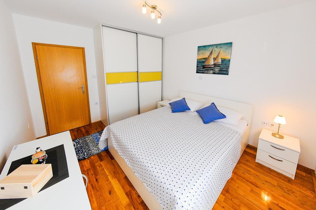 Apartments Rajic Сплит Экстерьер фото
