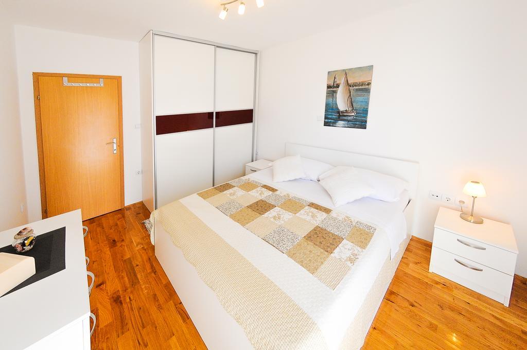 Apartments Rajic Сплит Экстерьер фото